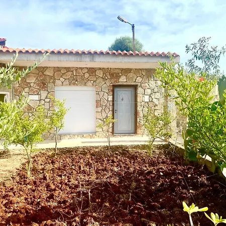 Afrodhiti * Himare