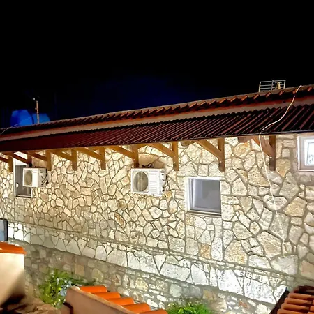 Apartamento Afrodhiti Himare