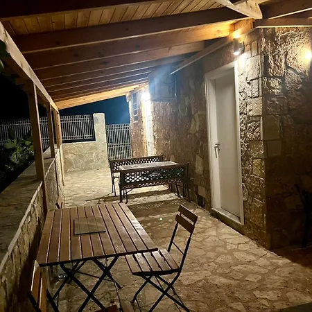 Apartamento Afrodhiti Himare